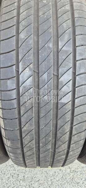 Michelin 215/60 R17 Letnja