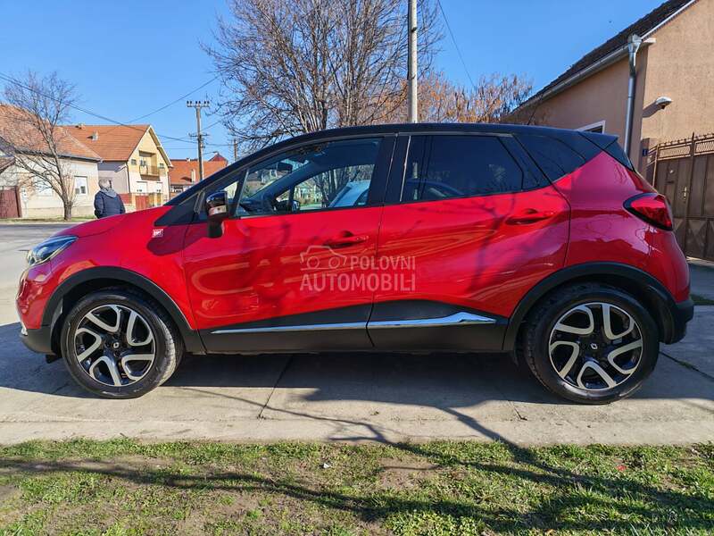 Renault Captur 1.2 HELLY HANSEN AT