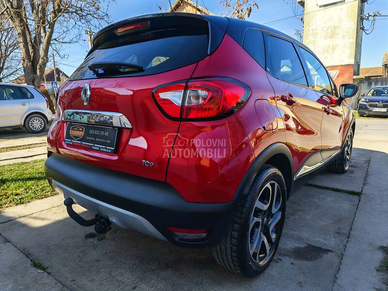 Renault Captur 1.2 HELLY HANSEN AT