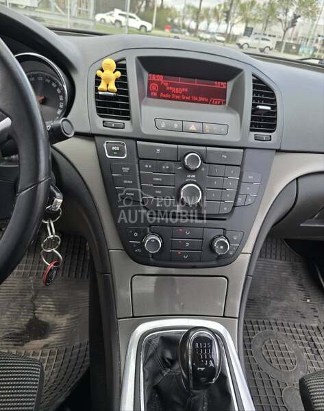 Opel Insignia 2.0 TDCI SELECTION