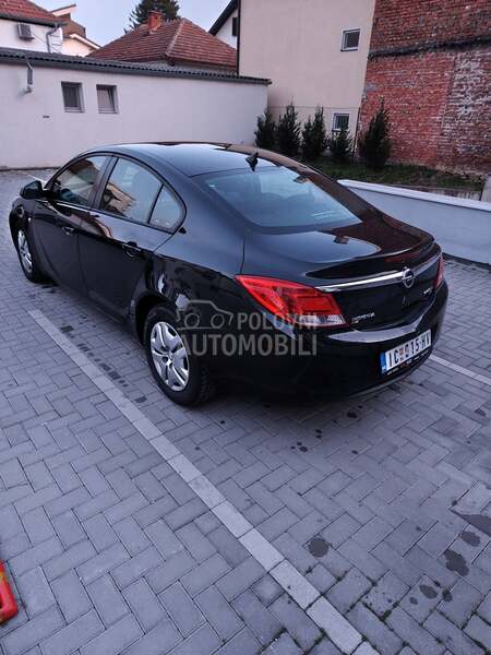 Opel Insignia 2.0 TDCI SELECTION