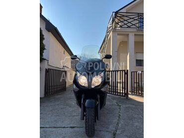 Honda silver wing 400