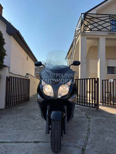 Honda silver wing 400