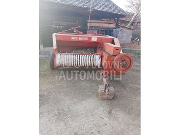 Presa za baliranje sena