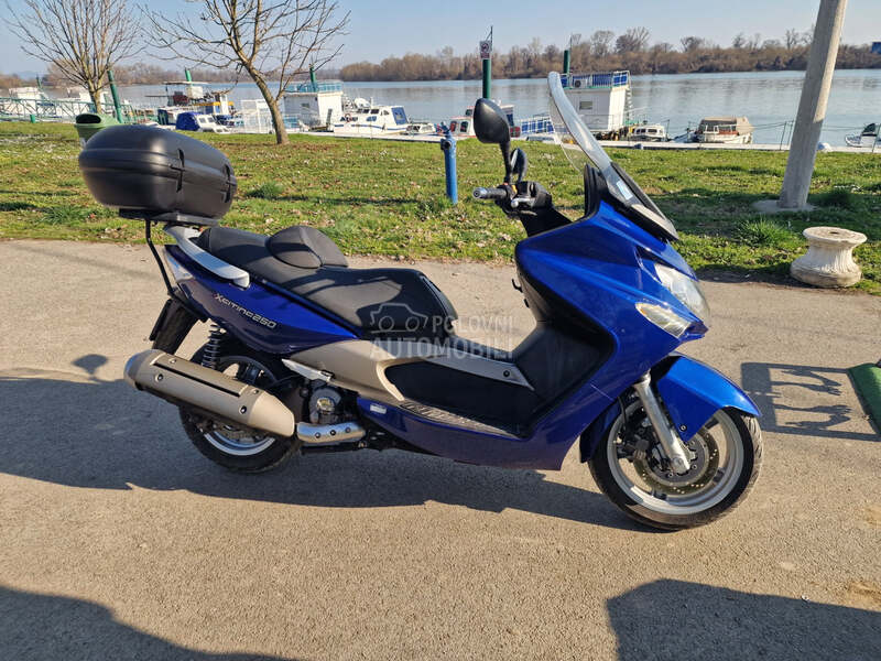 Kymco xciting