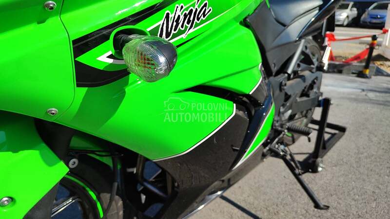 Kawasaki NINJA 250 R