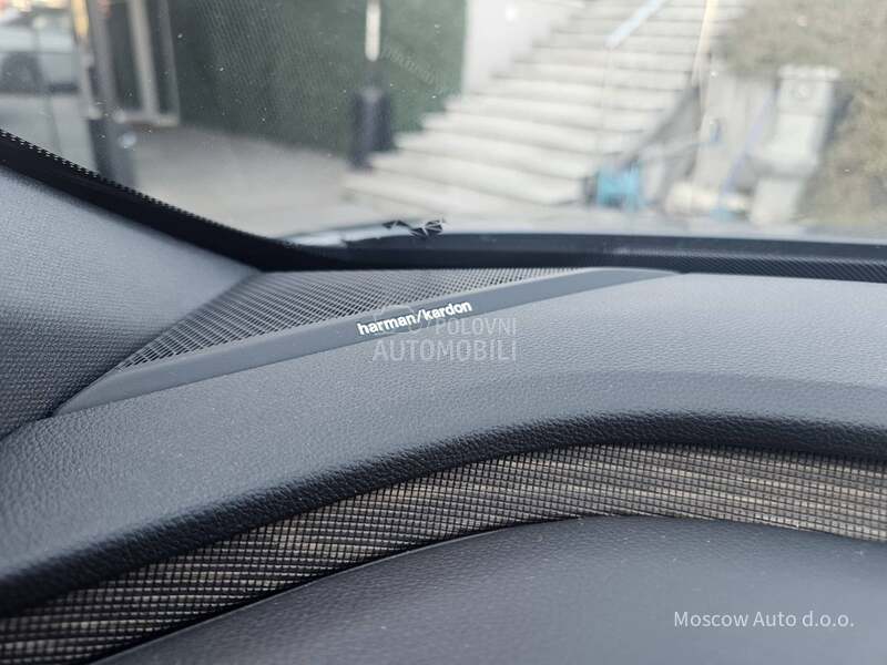 Renault Megane E tech Iconic 60