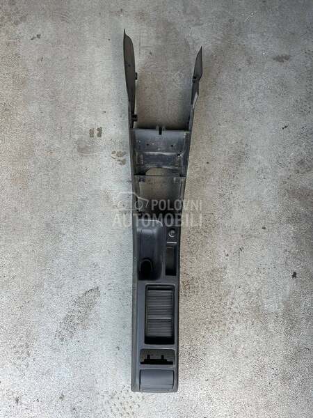 centralna/srednja konzola