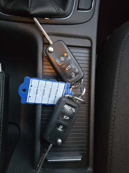 Škoda Superb 1.6 tdi nav clim