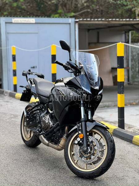 Yamaha tracer 7