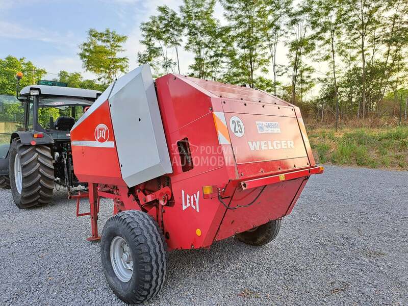 Welger RP 202 LELY i CLAAS 46