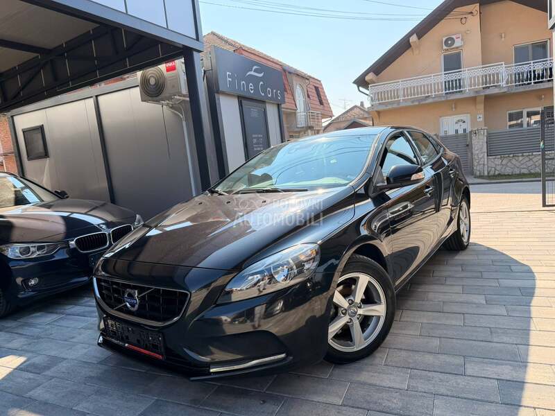 Volvo V40 1.6 D2