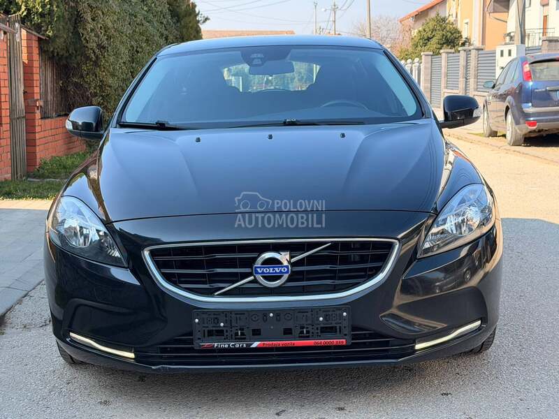 Volvo V40 1.6 D2
