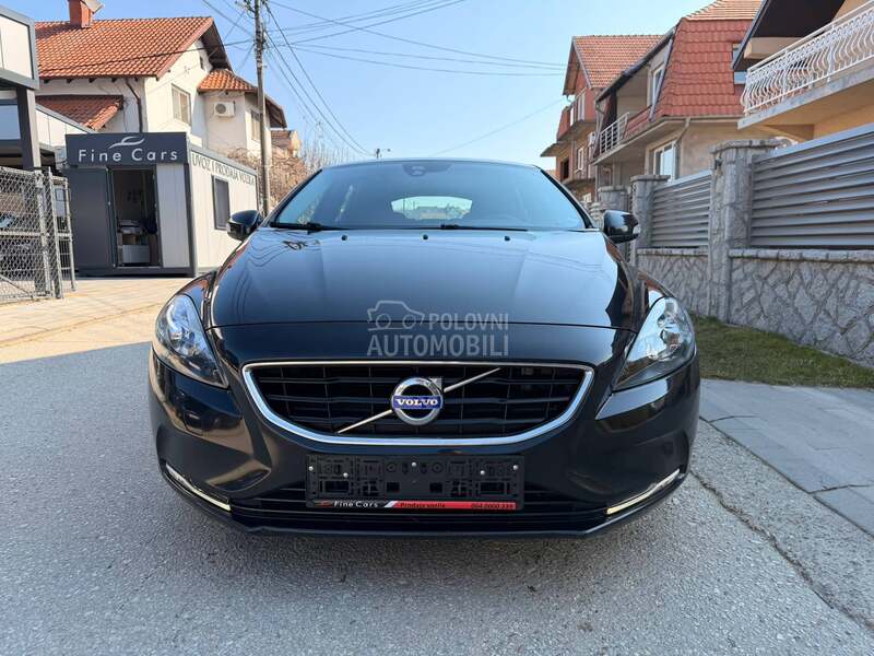 Volvo V40 1.6 D2