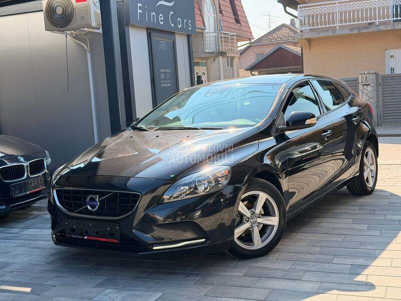 Volvo V40 1.6 D2