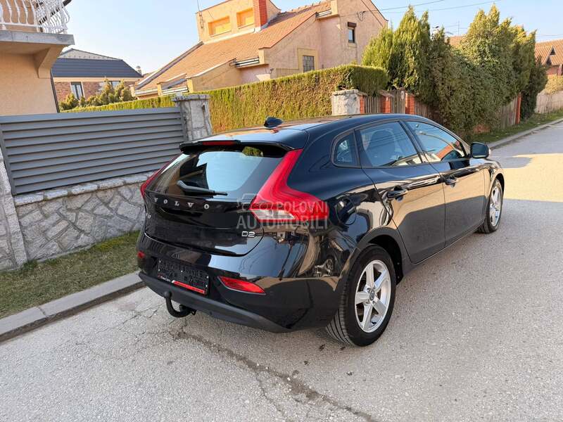 Volvo V40 1.6 D2