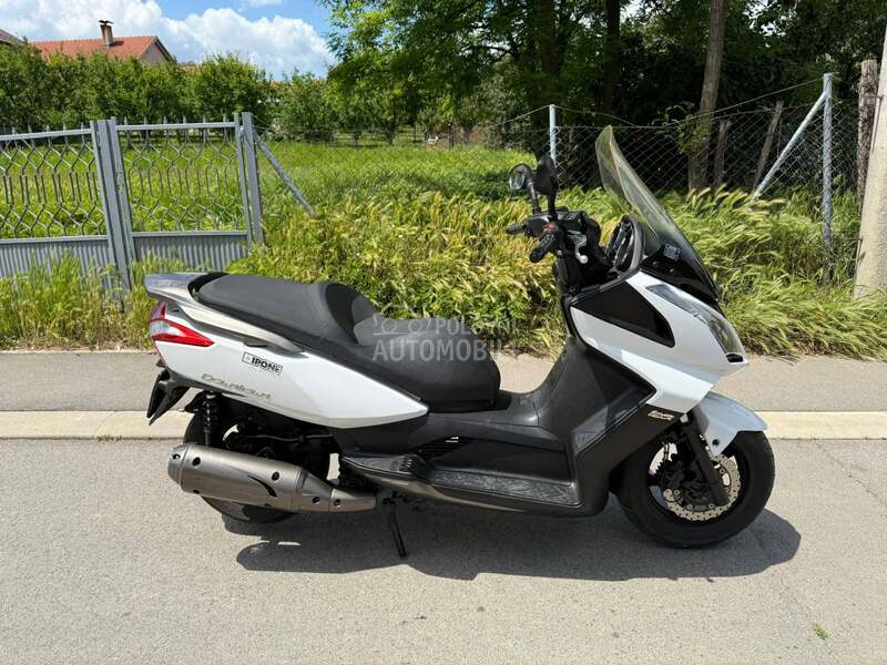 Kymco Downtown 125