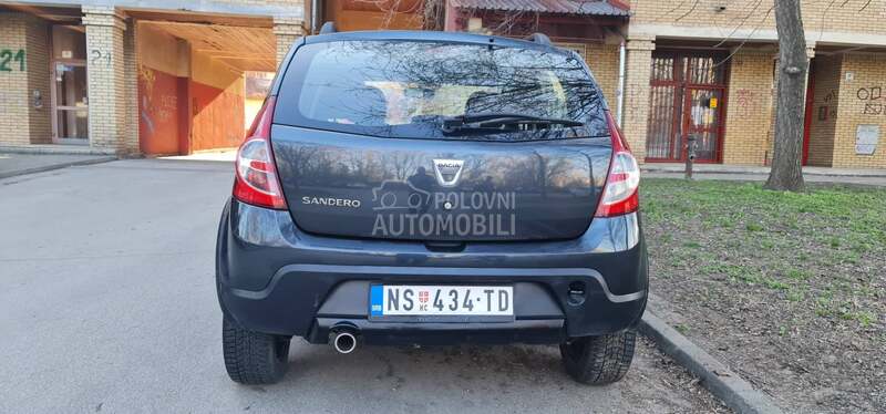 Dacia Sandero 