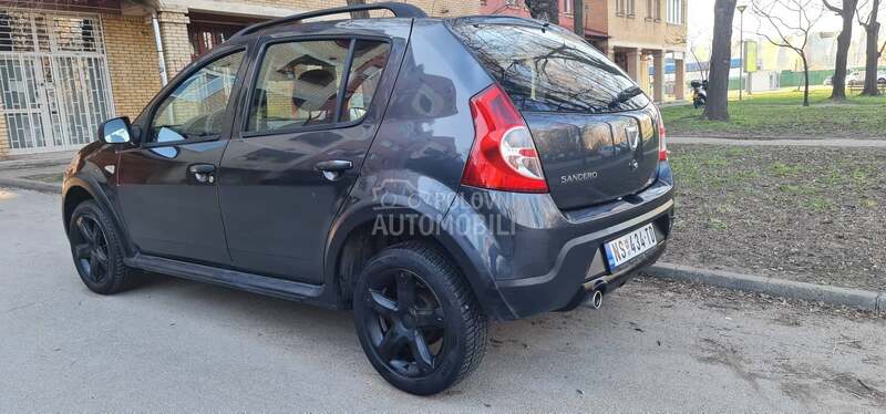 Dacia Sandero 