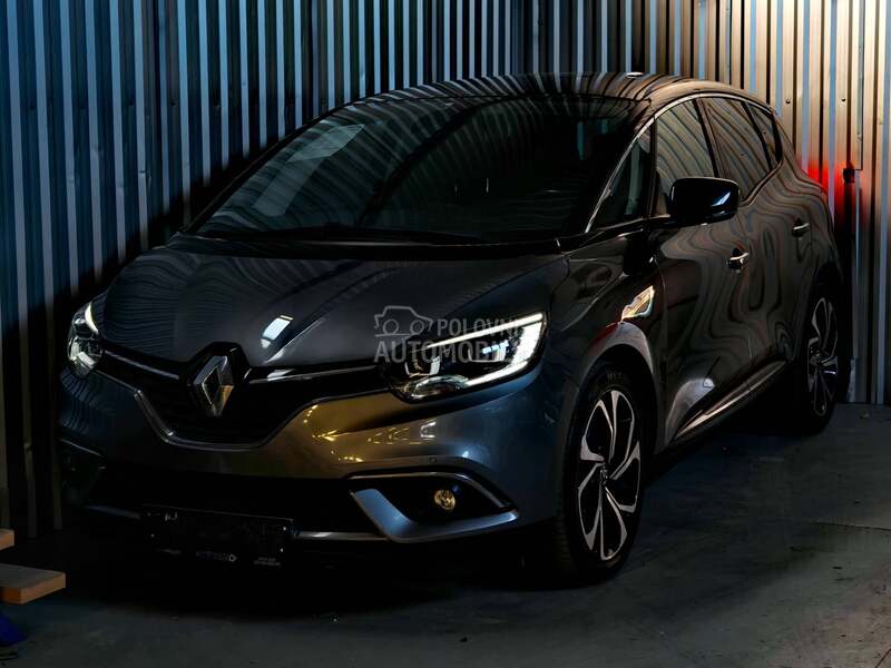 Renault Scenic INITIALE PARIS