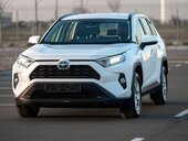 Toyota RAV 4 2.5hybrid/Life/AT