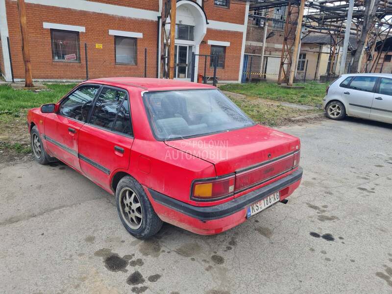 Mazda 323 