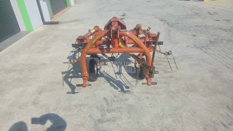Kuhn GF 440