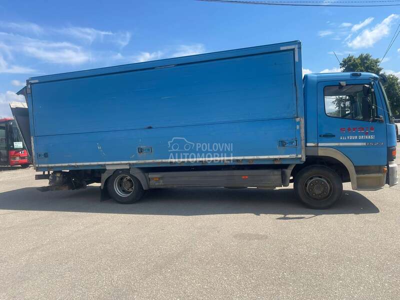 Mercedes Benz Atego 1523