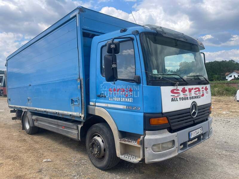 Mercedes Benz Atego 1523