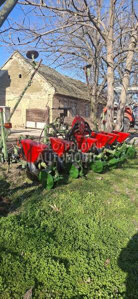 Nodet Pneumassem vise mašina