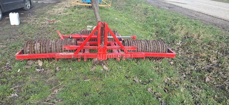 Nodet Pneumassem vise mašina