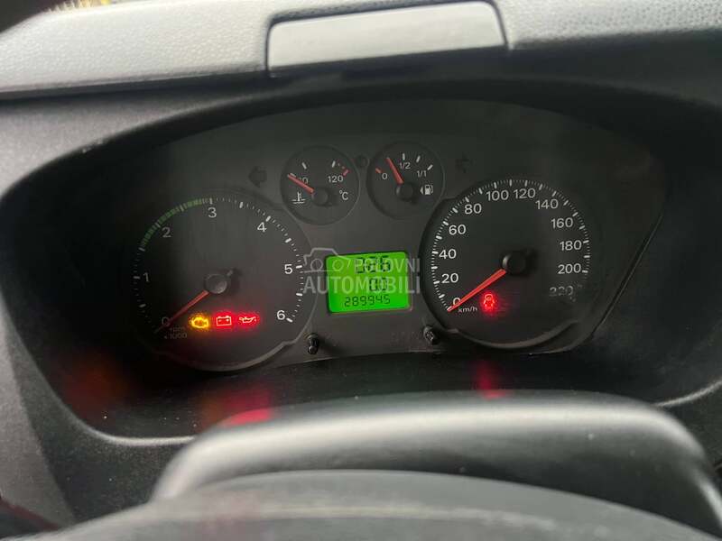 Ford Transit 2.2 putar