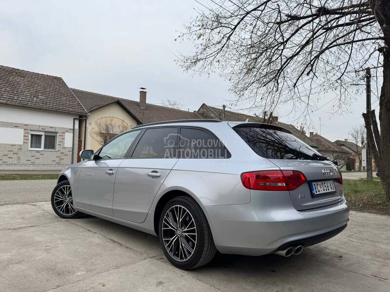 Audi A4 2.0TDI S-Line NAV