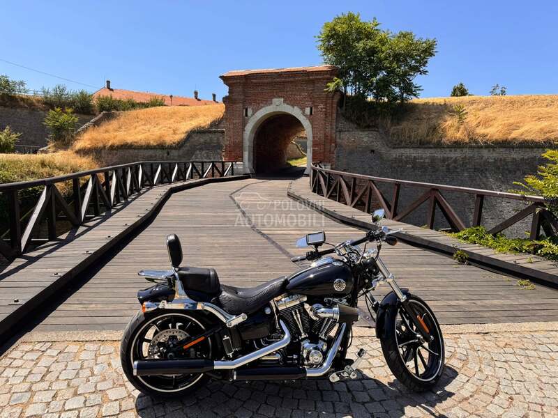 Harley Davidson Breakout