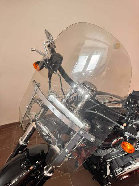 Harley Davidson Breakout