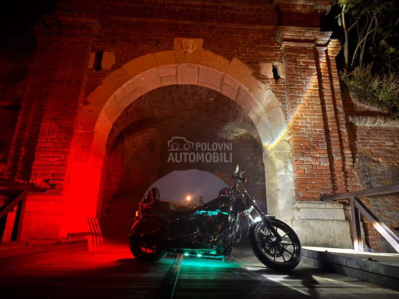 Harley Davidson Breakout