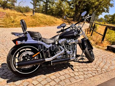 Harley Davidson Breakout