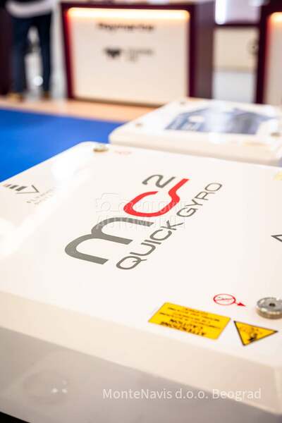 Quick žirostabilizator