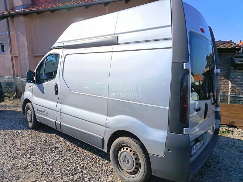 Opel Vivaro L1H2