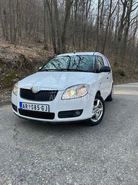 Škoda Praktik 