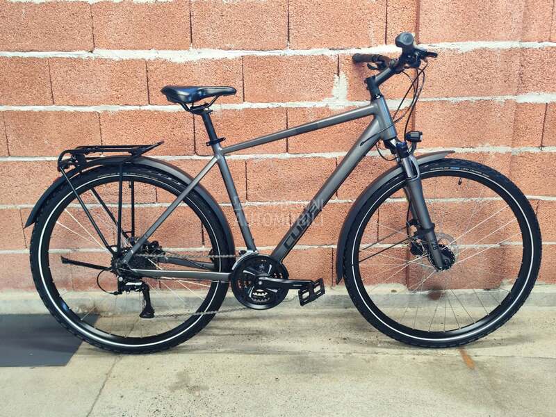 Cube Touring 3x8 54cm