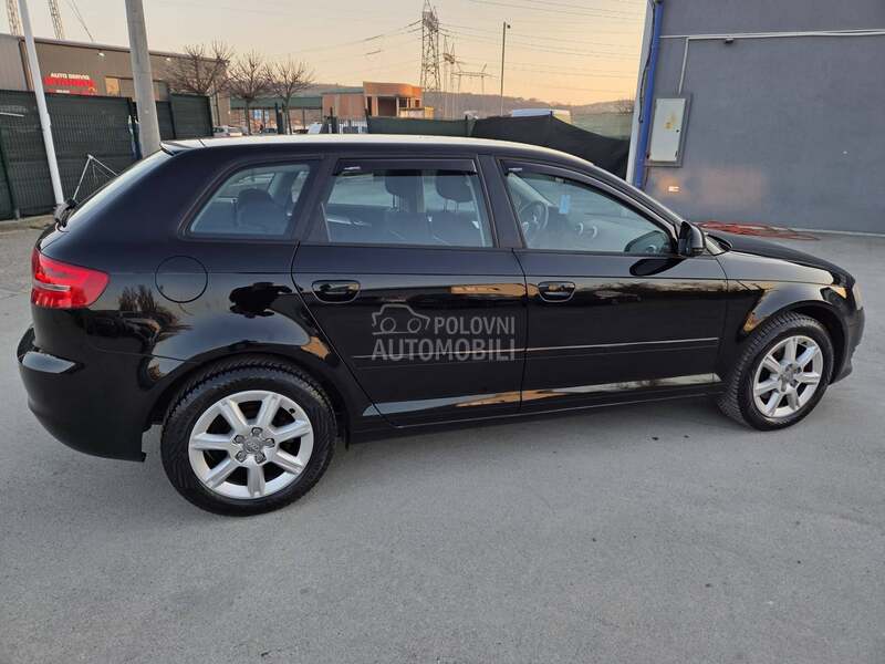 Audi A3 BUKVALNO NOV