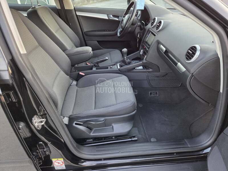 Audi A3 BUKVALNO NOV