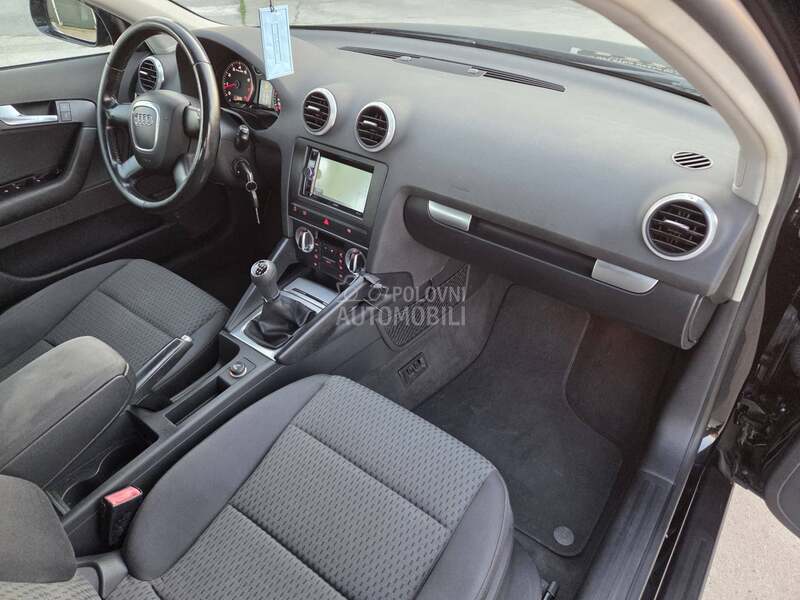 Audi A3 BUKVALNO NOV
