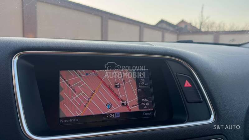 Audi Q5 2.0TDI/LED/NAV/F.U.L