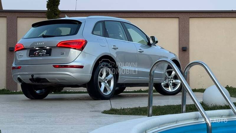Audi Q5 2.0TDI/LED/NAV/F.U.L
