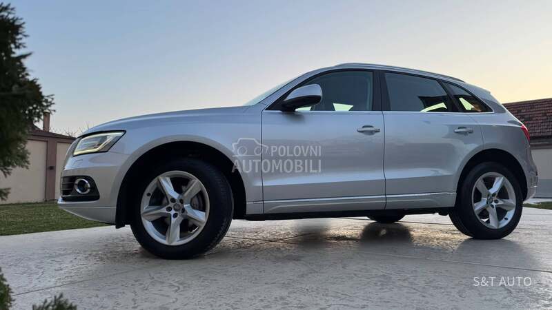 Audi Q5 2.0TDI/LED/NAV/F.U.L