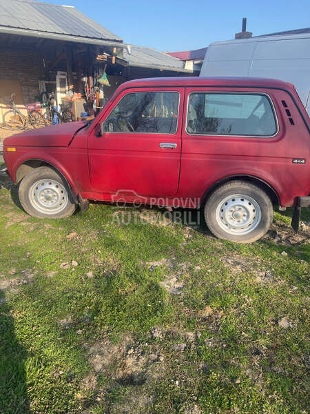 Lada Niva 