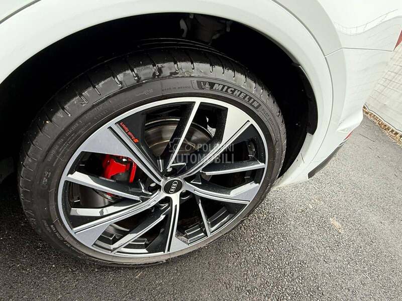 Audi Q5 SPORTBACK RATA 399E