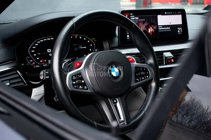 BMW M5 